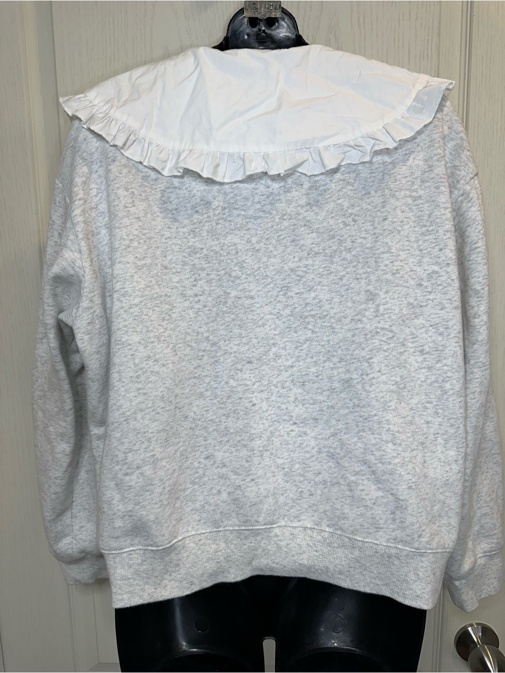 Prariecore Light Gray Sweatshirt with Ruffled White Prarie Collar M - Picture 2 of 10